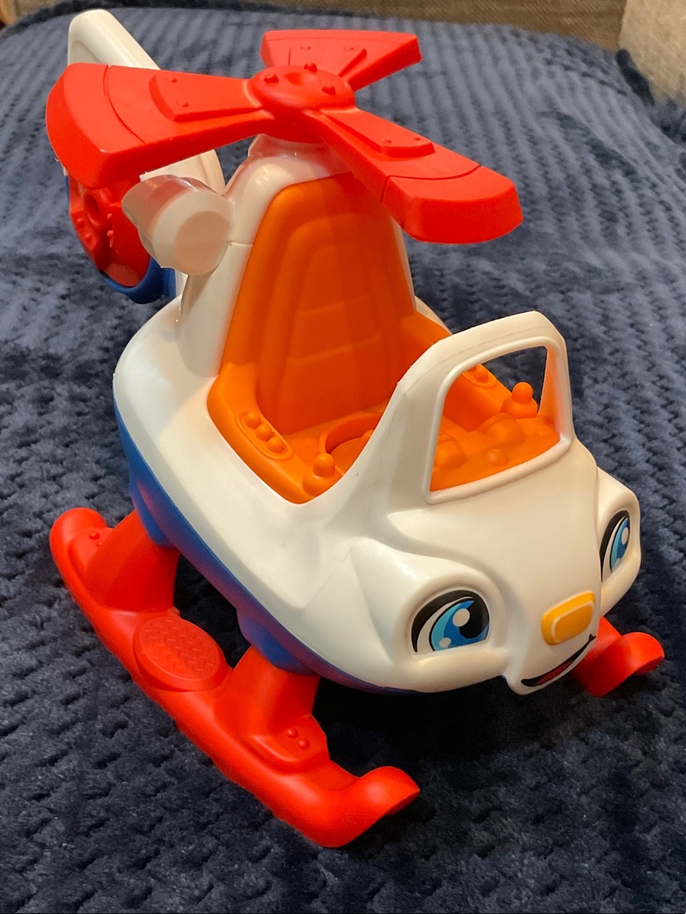 Fisher-Price Little People Sounds Toy Hellicopter Vehicle